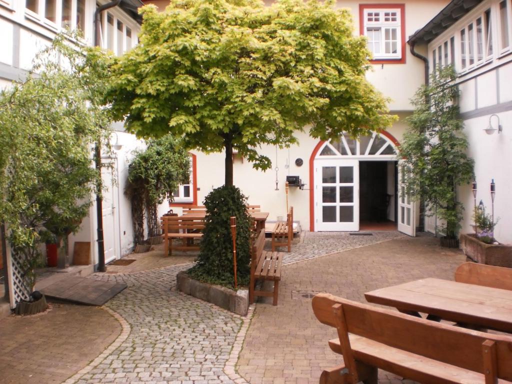 Hôtel Thuringer Hof Hildburghausen Extérieur photo