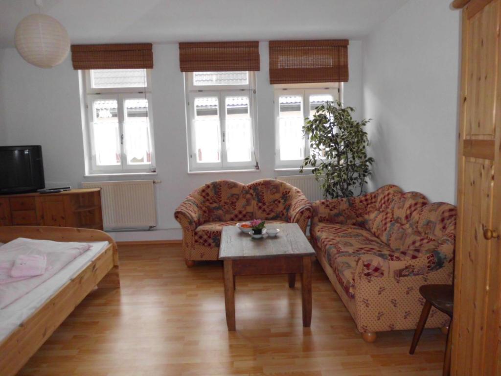 Hôtel Thuringer Hof Hildburghausen Chambre photo