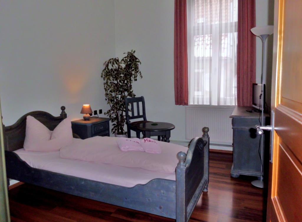 Hôtel Thuringer Hof Hildburghausen Chambre photo