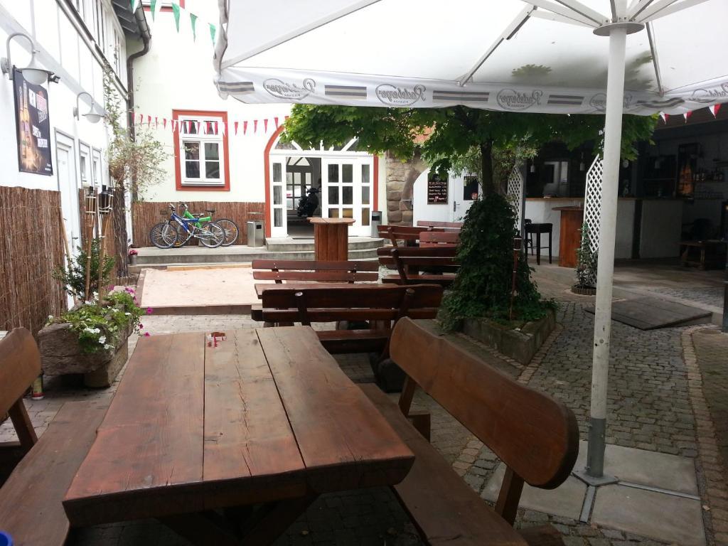 Hôtel Thuringer Hof Hildburghausen Extérieur photo
